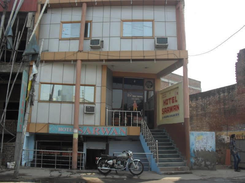 瑟尔万酒店 阿格拉 外观 照片