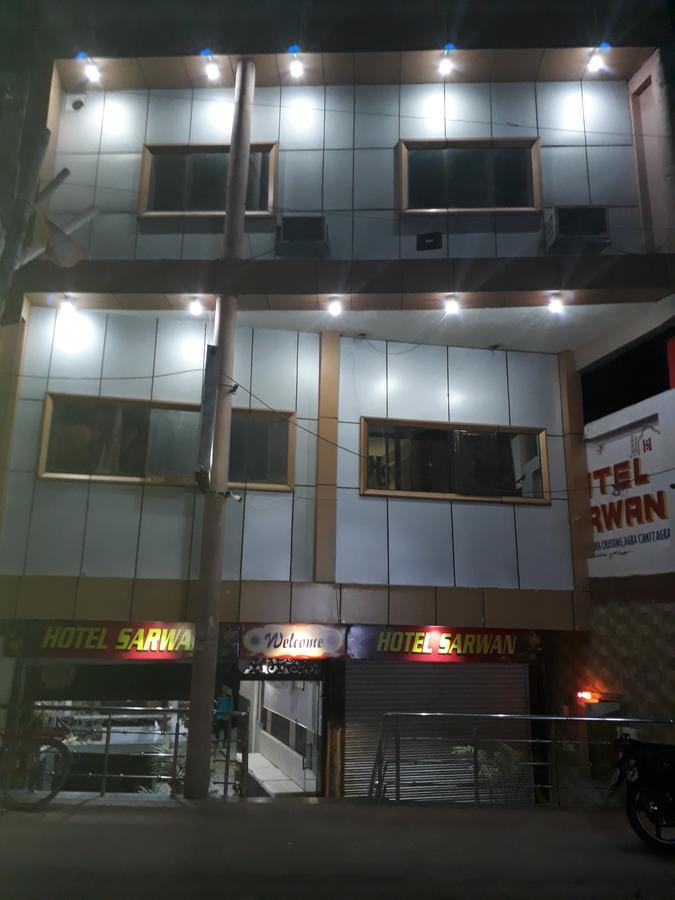 瑟尔万酒店 阿格拉 外观 照片